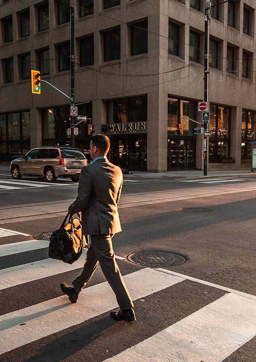 https://webarrow.de/wp-content/uploads/2018/09/post_02-850x1200.jpg